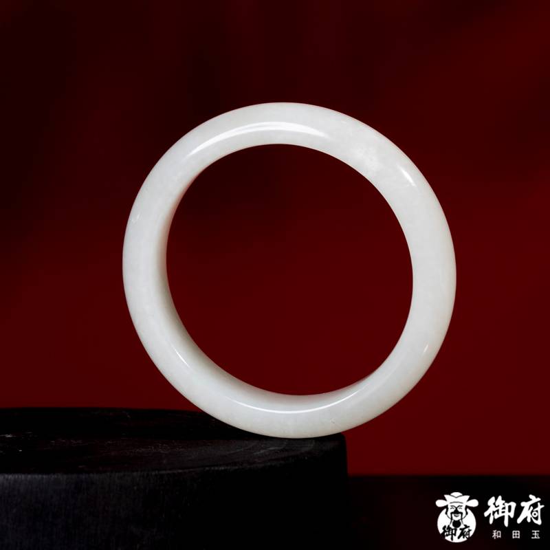 新疆和田玉原毛孔皮白玉籽玉平安镯 52.8克 内径56mm 图片3