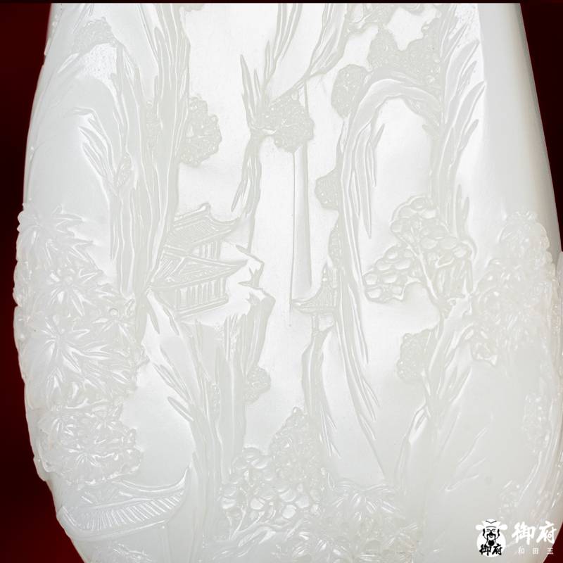 新疆和田玉原毛孔皮白玉籽料把件 虎啸山河 165.5克 图片7
