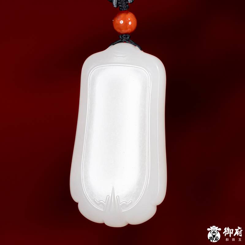 新疆和田玉洒金皮白玉籽玉玉牌 平安无事牌 48.6克 图片2