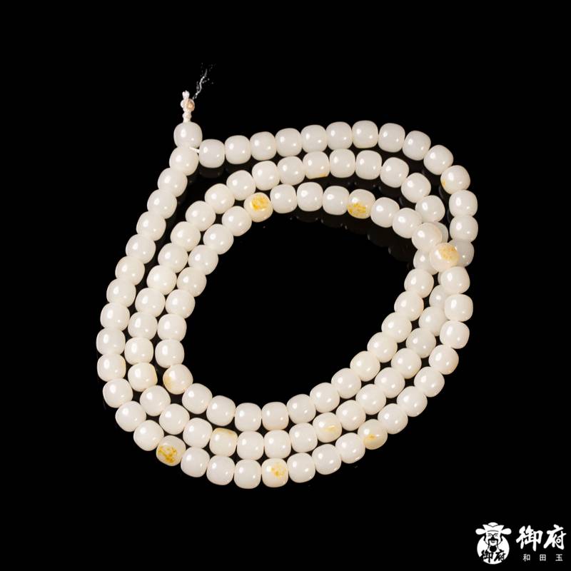 新疆和田玉洒金皮白玉籽玉108桶珠项链 60克
