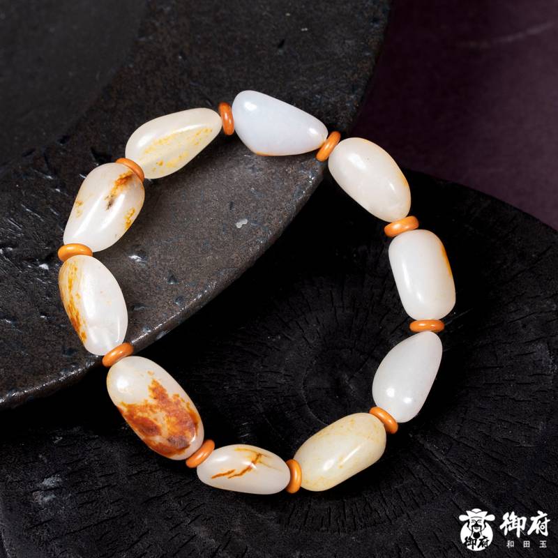 新疆和田玉枣红皮白玉独籽手串 28.3克 图片7