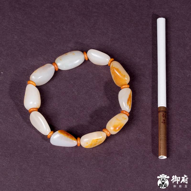 新疆和田玉枣红皮白玉独籽手串 28.3克 图片10