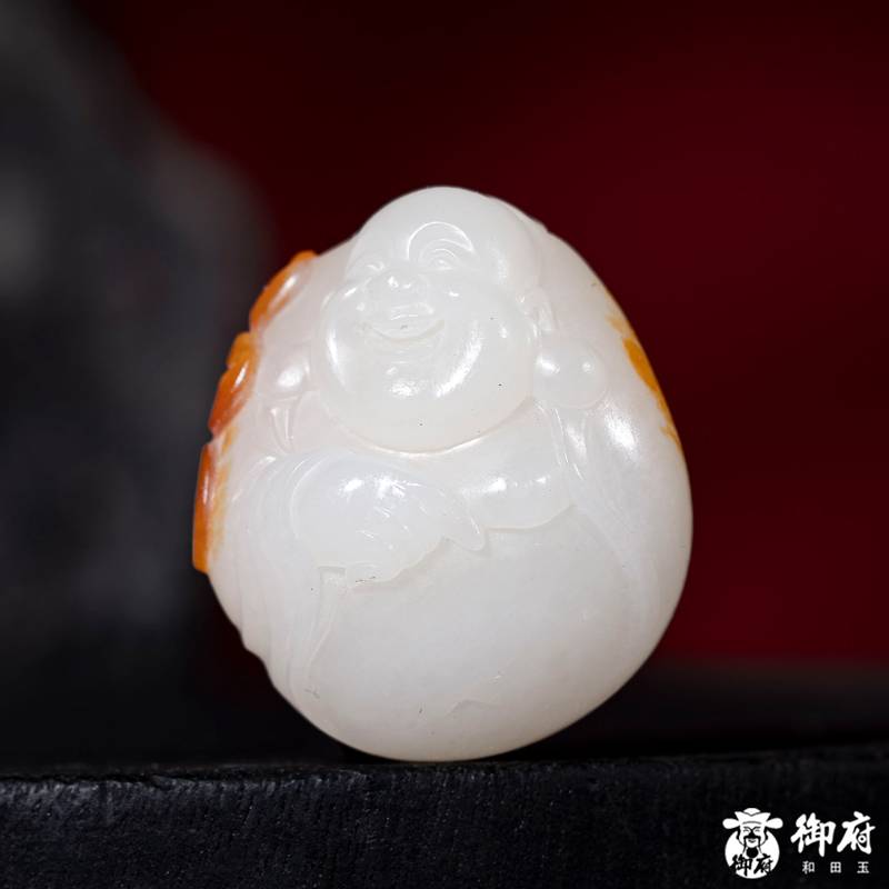 新疆和田玉红皮白玉籽玉挂件 喜乐弥勒 11.1克 图片7