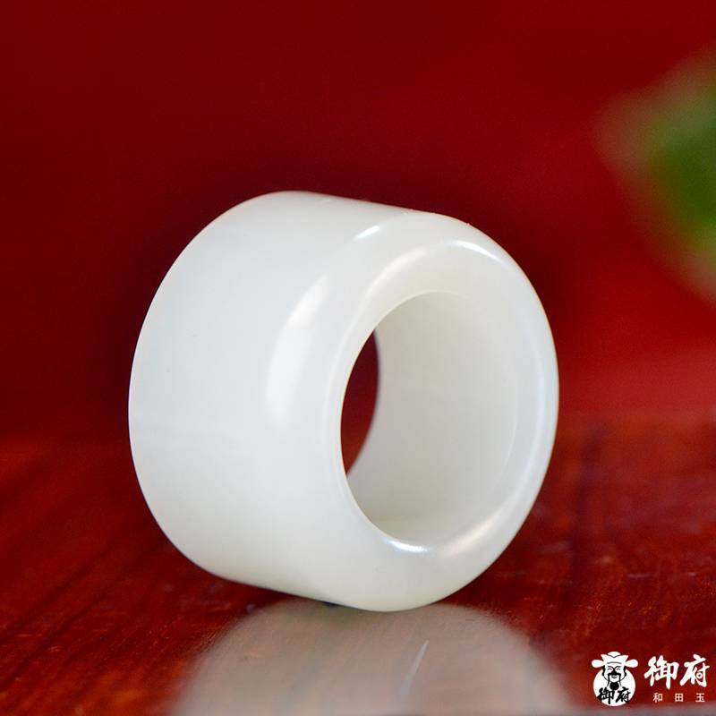 不同鉴定机构和田玉证书效力对比,权威机构区分