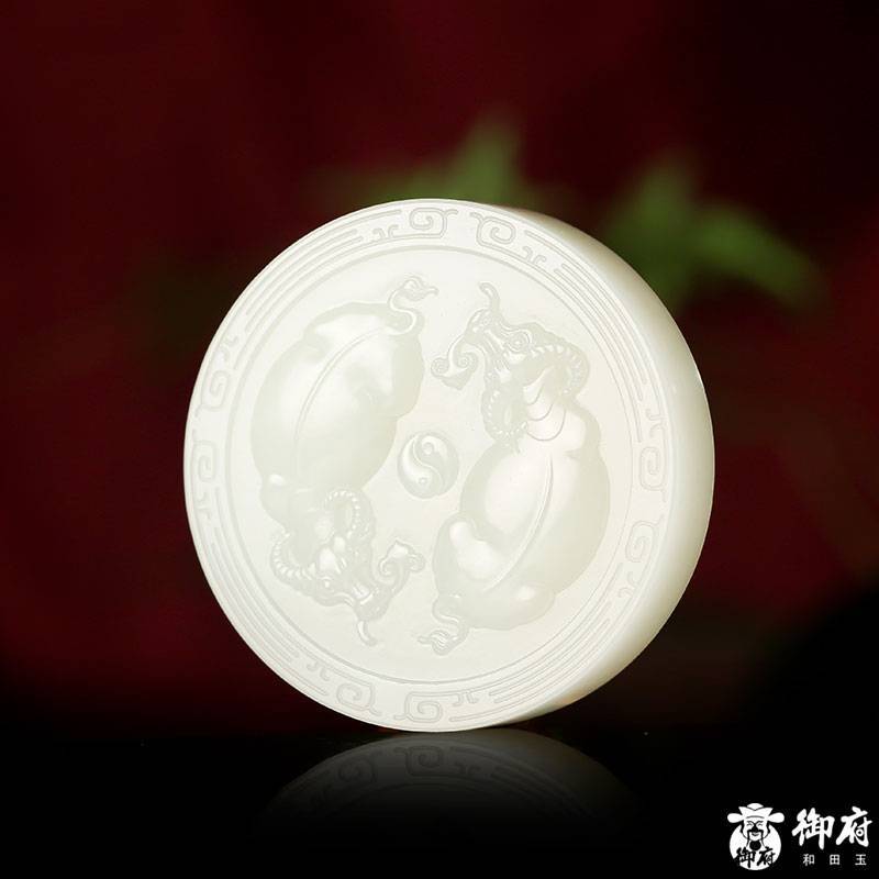 和田玉把玩件如何挑选，综合玉料器型雕工选购详解